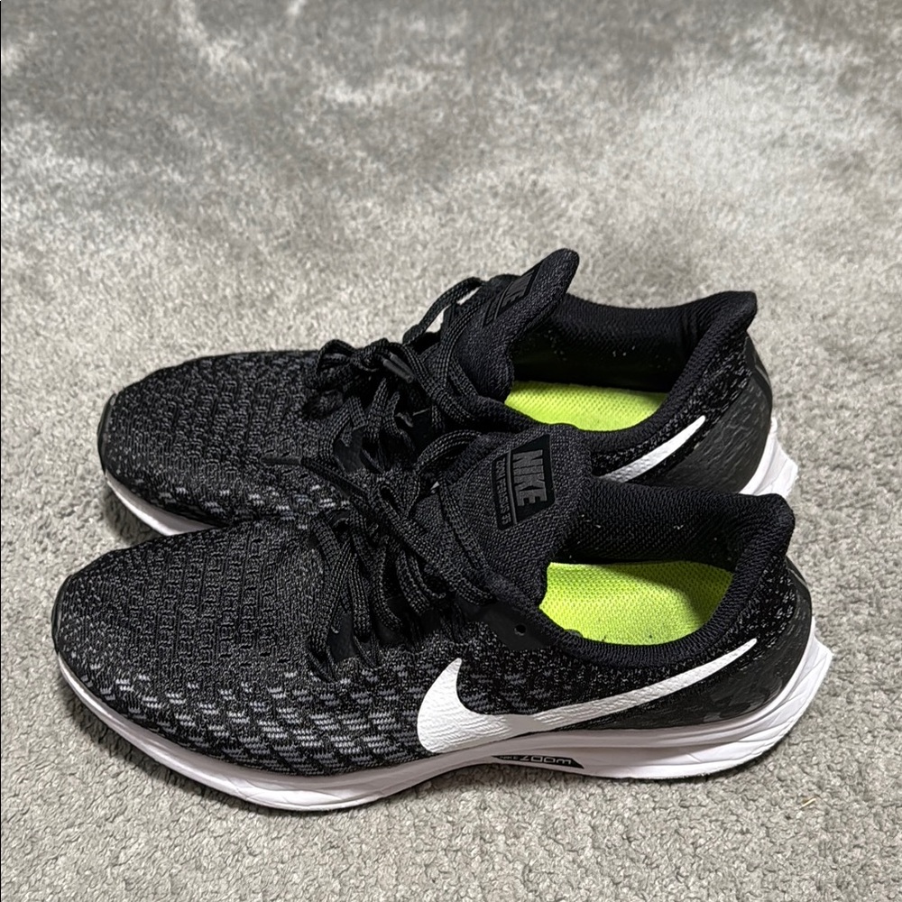 Nike Zoom Pegasus 35 Shoes Size 7.5 Black/White